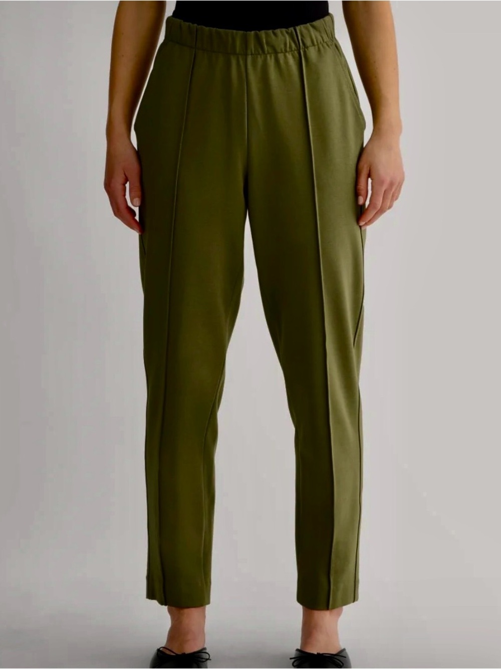 Everlane “The Dream Pant” Olive Green Straight-Leg Tailored Pants Elastic Waist